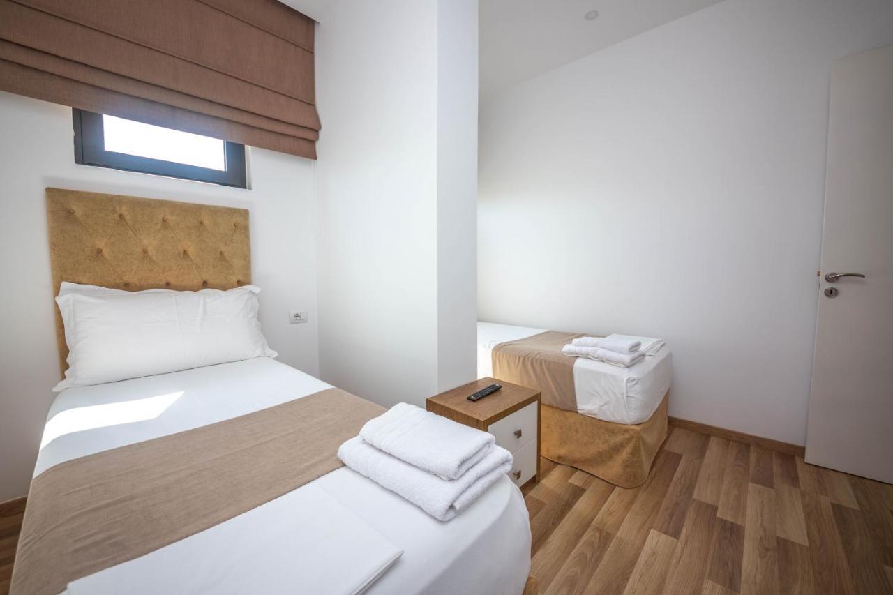 Bianco Hotel Ksamil Bagian luar foto