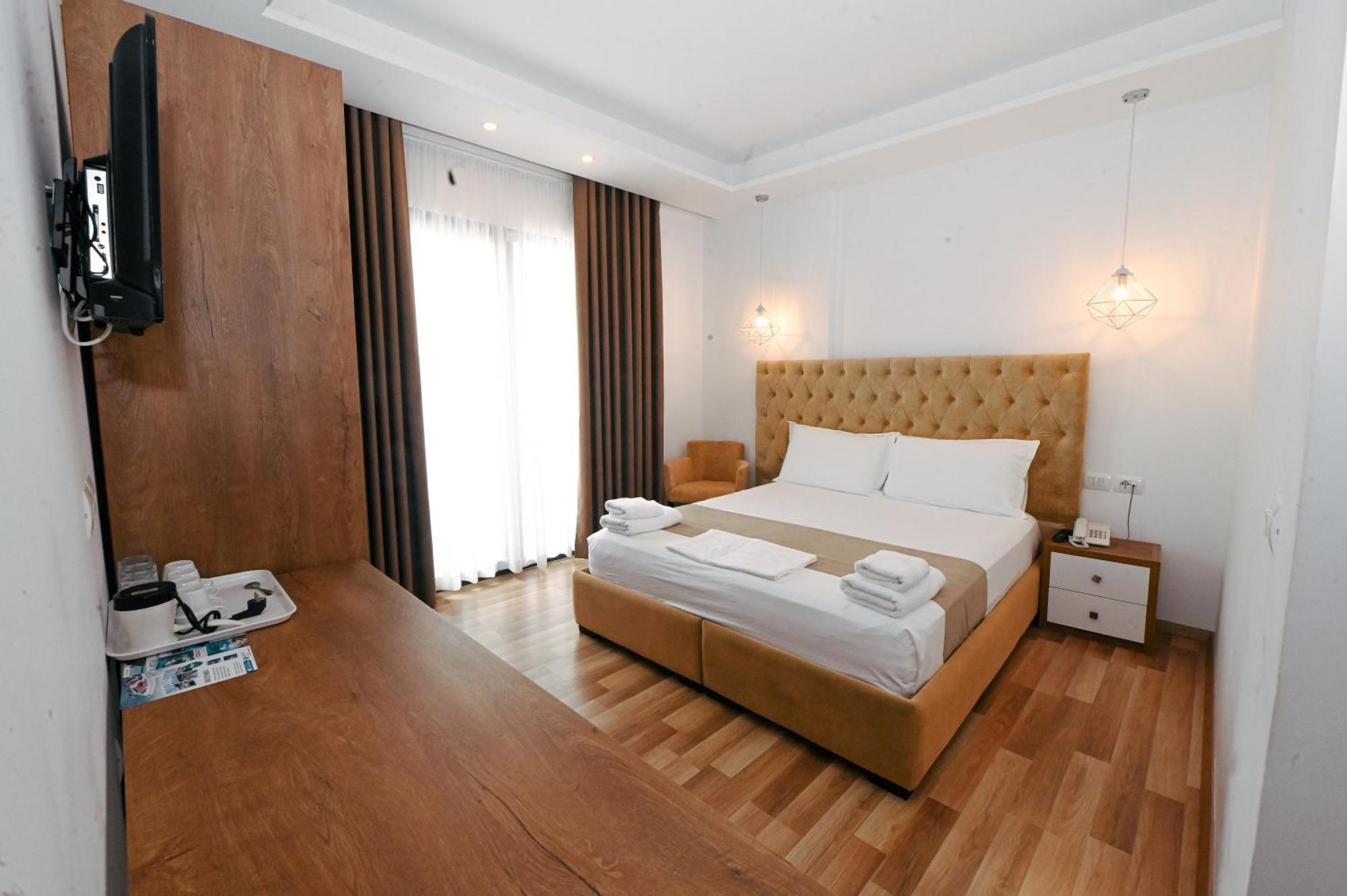 Bianco Hotel Ksamil Bagian luar foto