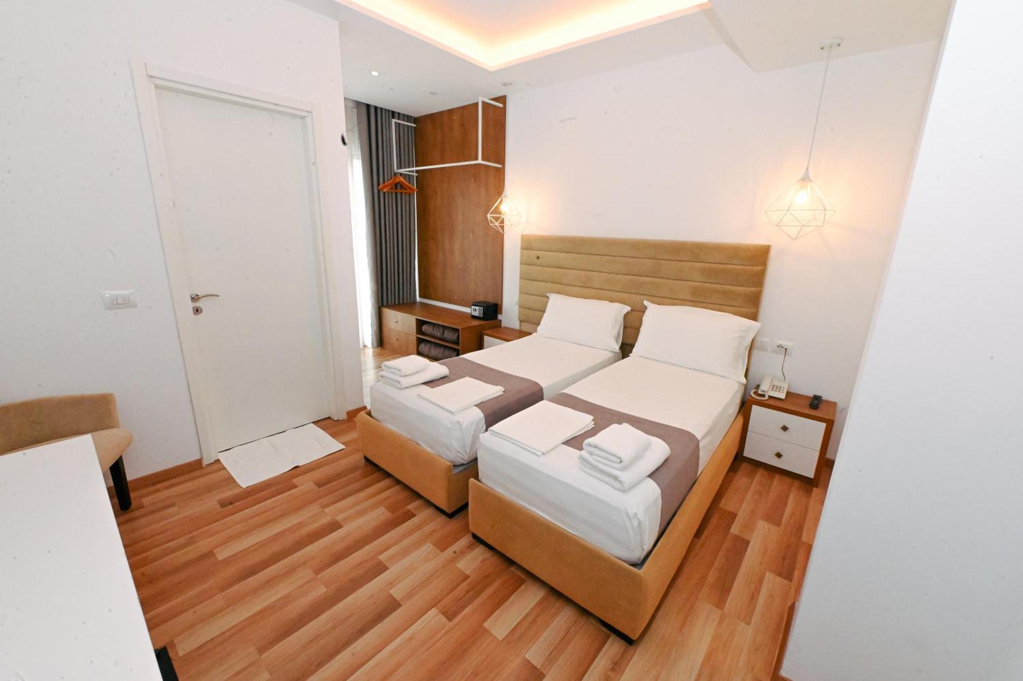 Bianco Hotel Ksamil Bagian luar foto