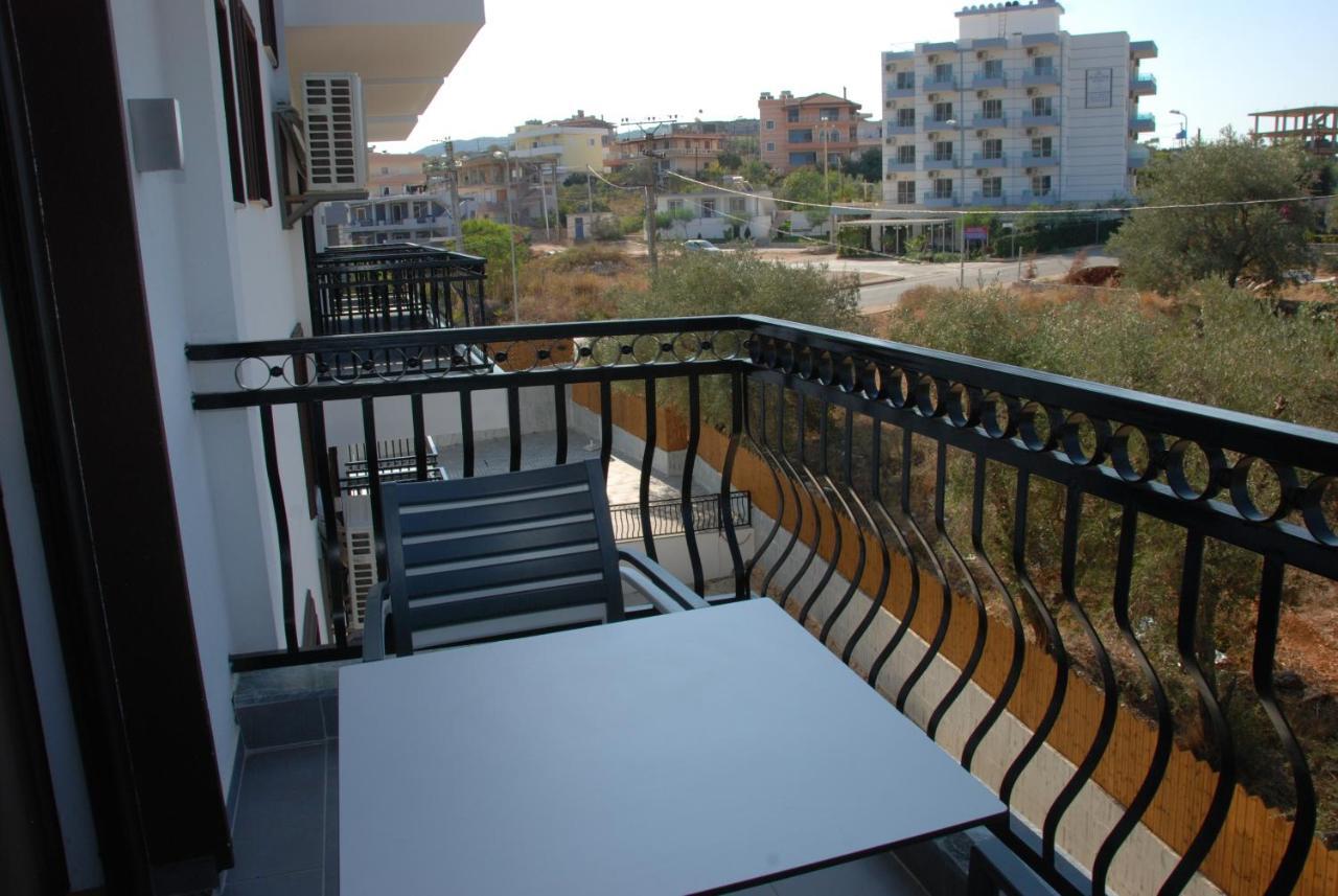 Bianco Hotel Ksamil Bagian luar foto
