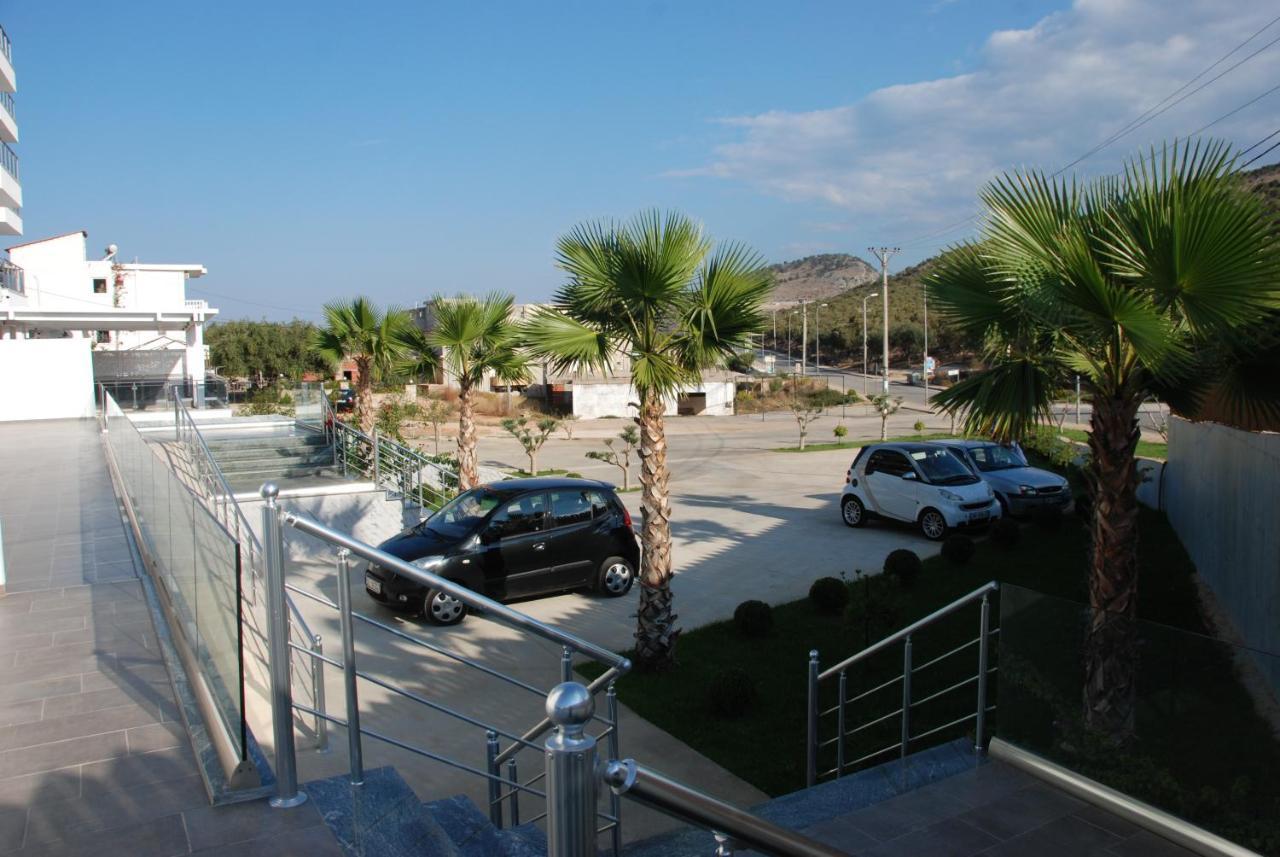 Bianco Hotel Ksamil Bagian luar foto