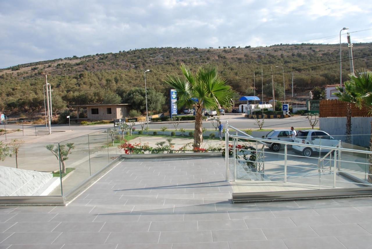 Bianco Hotel Ksamil Bagian luar foto